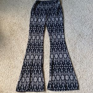 Small bell bottom leggings